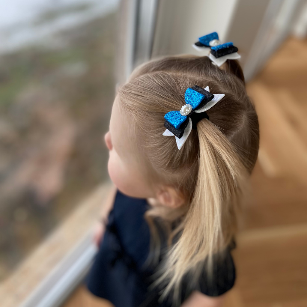 Patsikummid, klambrid Vabariigi aastapäevaks