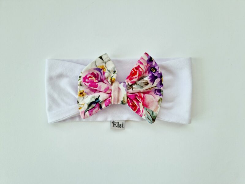 Valge peapael pojengid