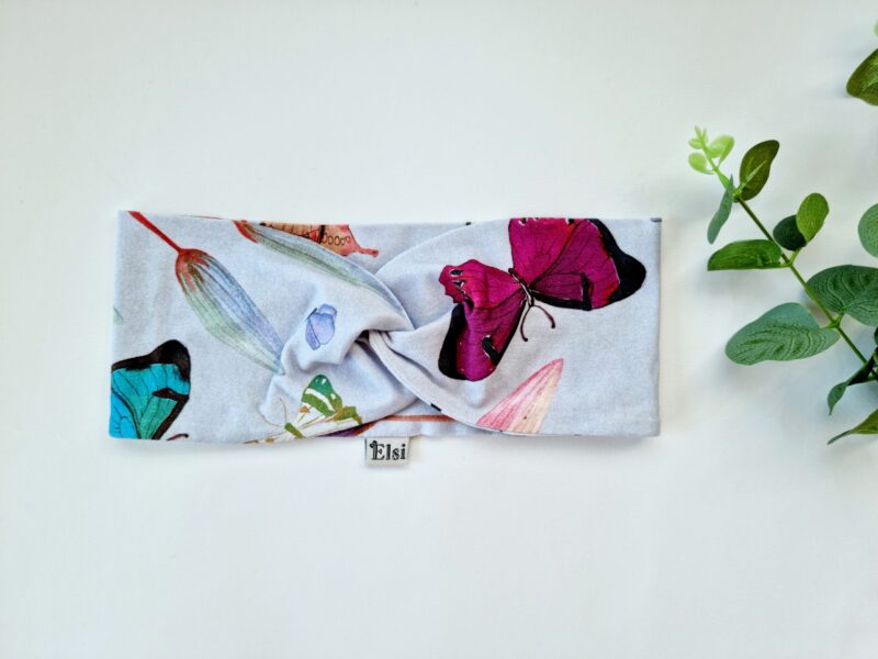 Hallil liblikad(1) Hallil liblikad