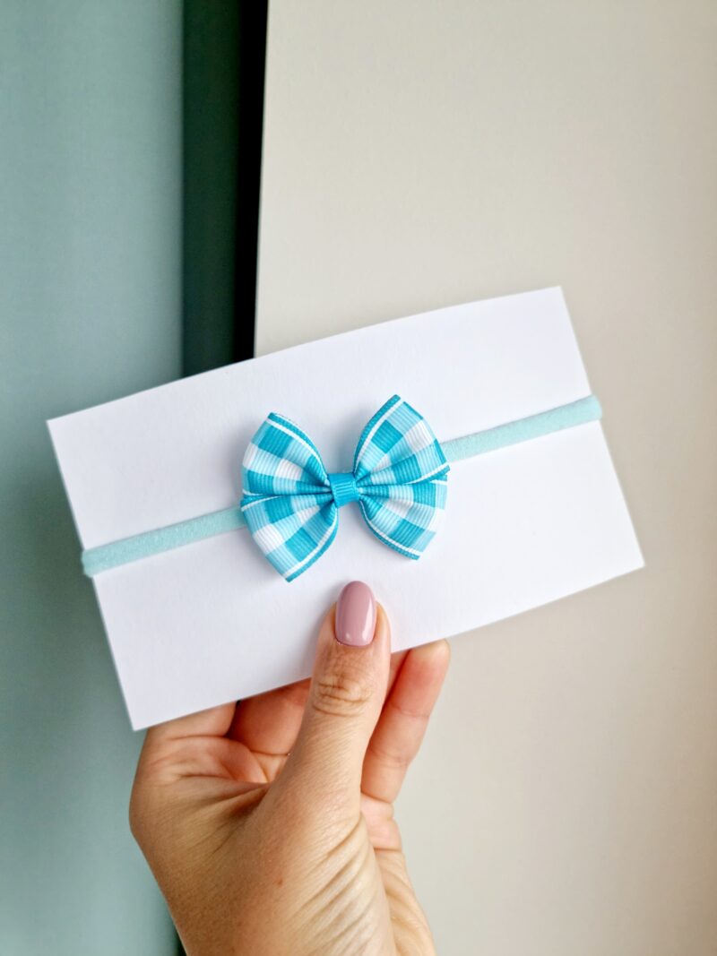 Helesinine lips Helesinine lips