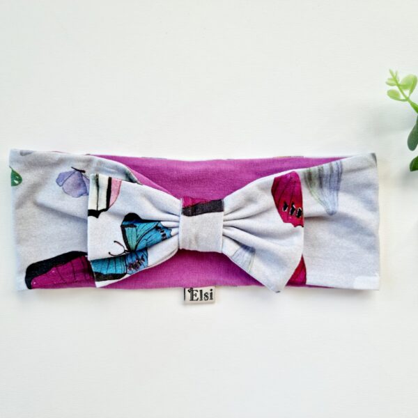 Liblikate ja lipsuga peapael