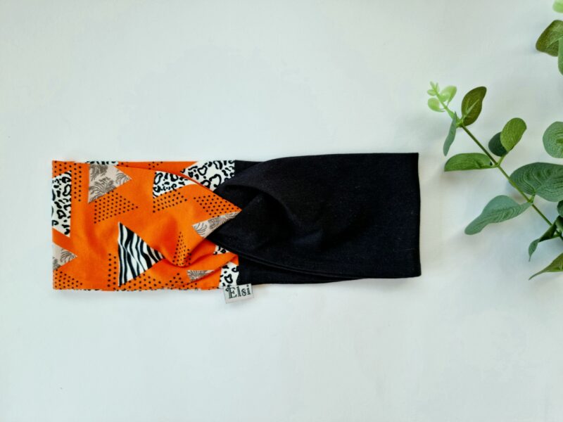 Oranžil kolmnurgad/must