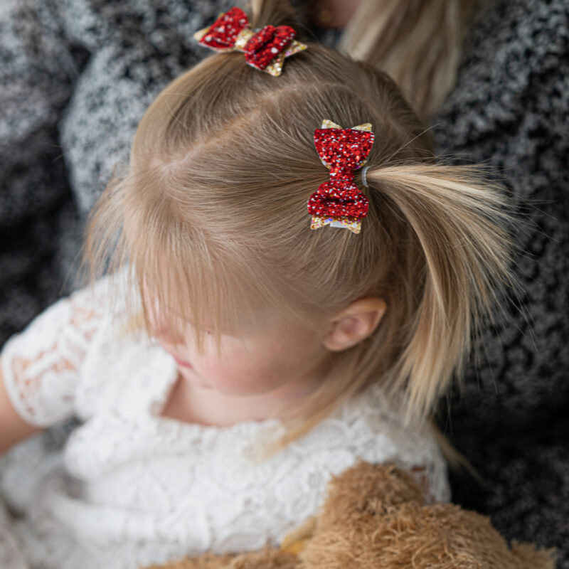 Kroko-klamber punane kuldsega2