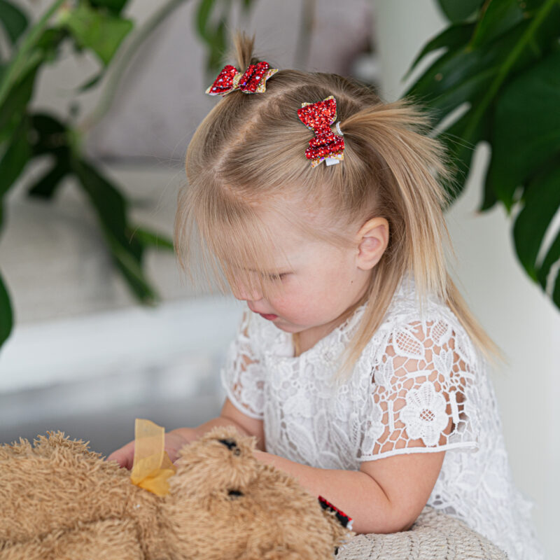 Photo150 Kroko-klamber punane kuldsega