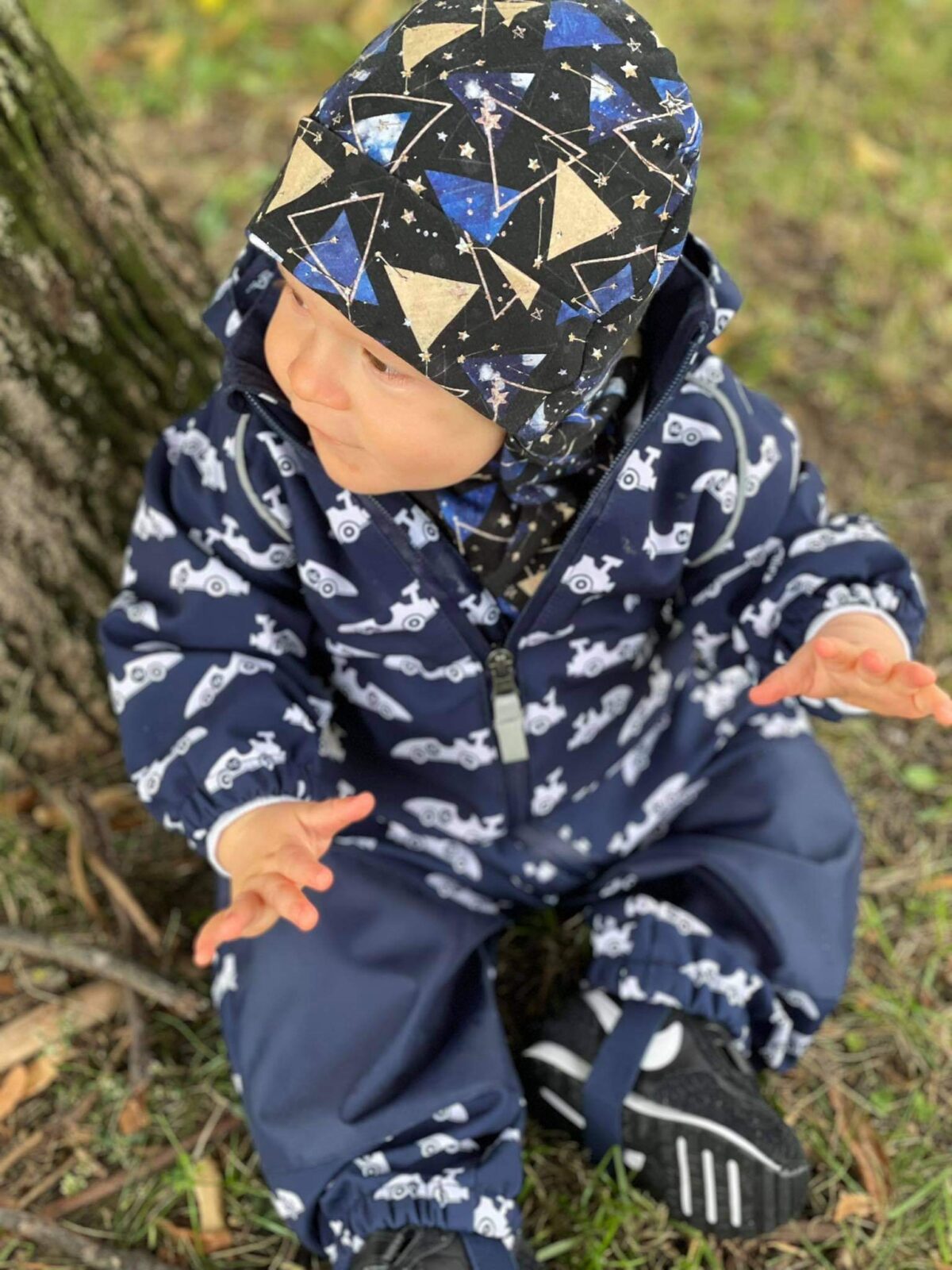 Kolmnurgad kõrvadega (fliisvooder)