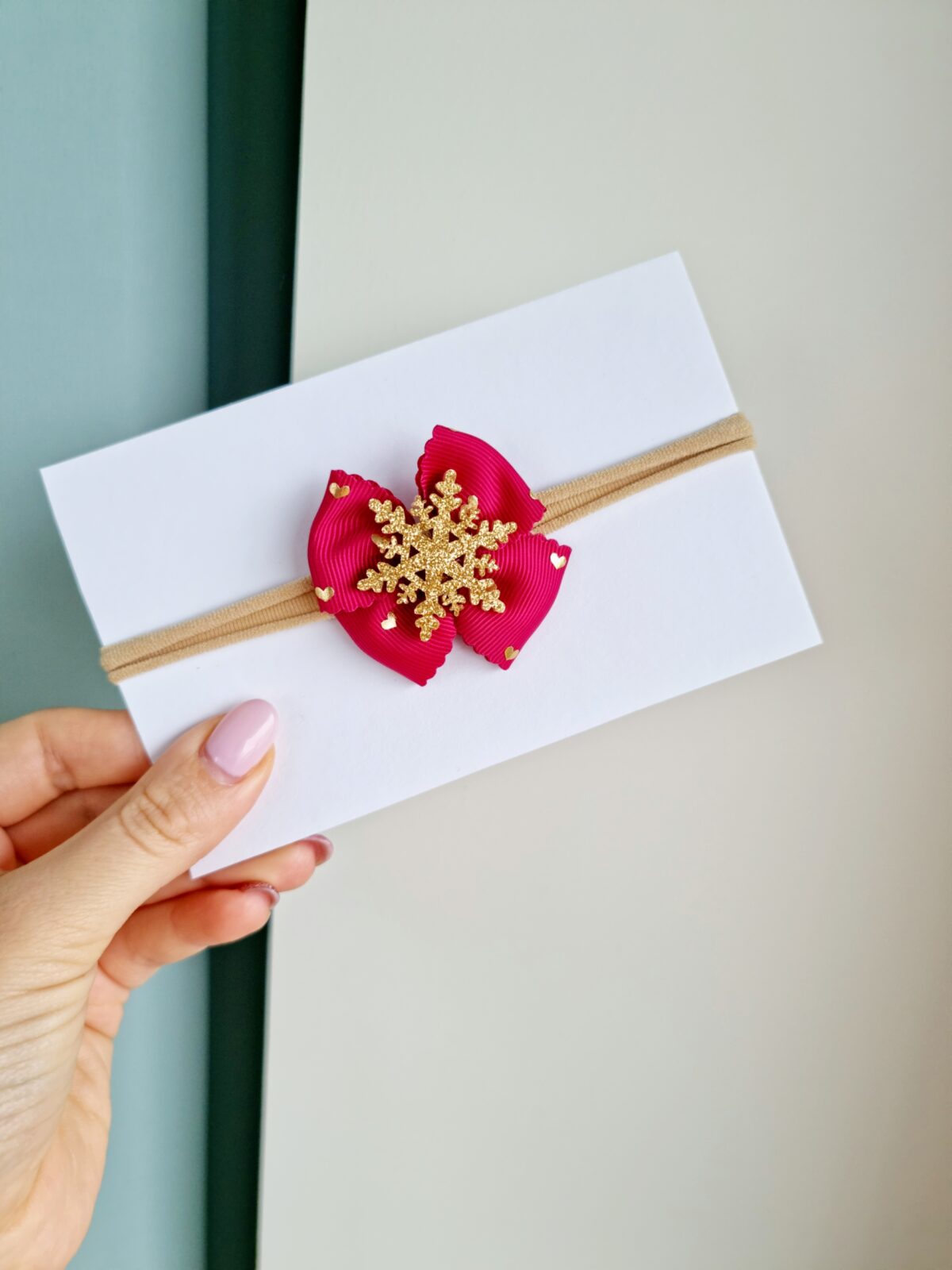 20211027_112210 Jõulupeapael sädeleva lumehelbega