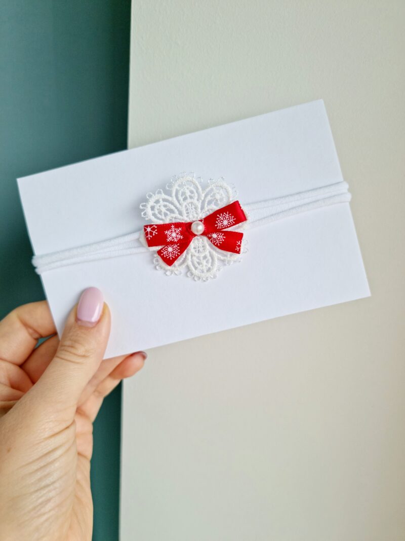 Jõulupeapael lumehelbega