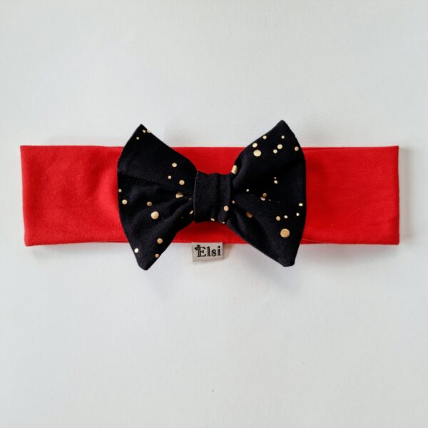 Punane peapael musta lipsuga