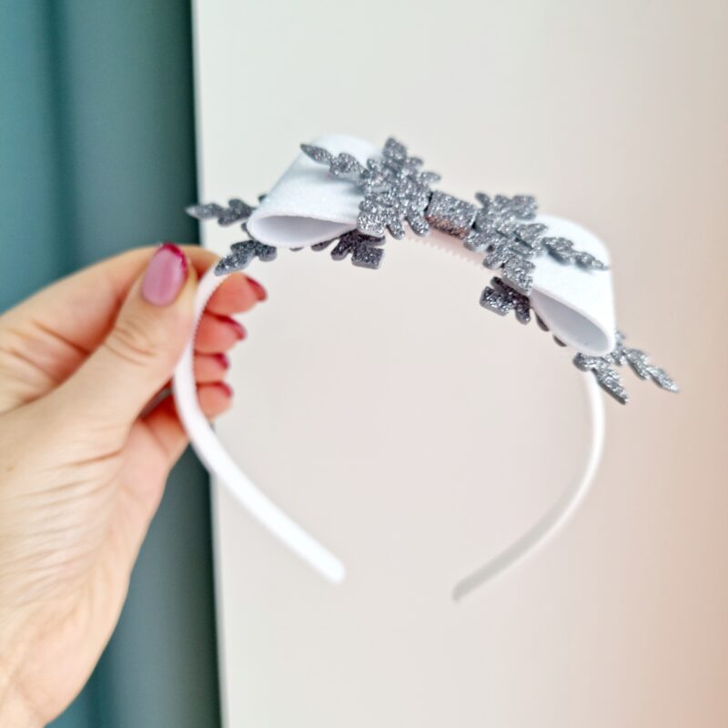 20211207_102644 Lumehelbeke hõbe