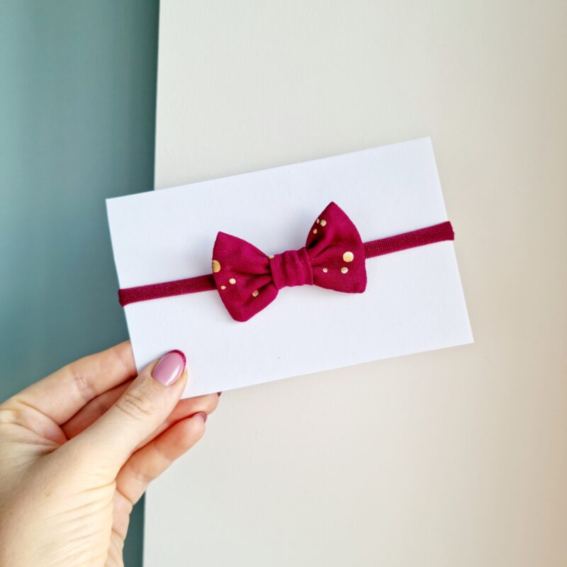 20211208_122340 Jõulupeapael kuldsete täppidega