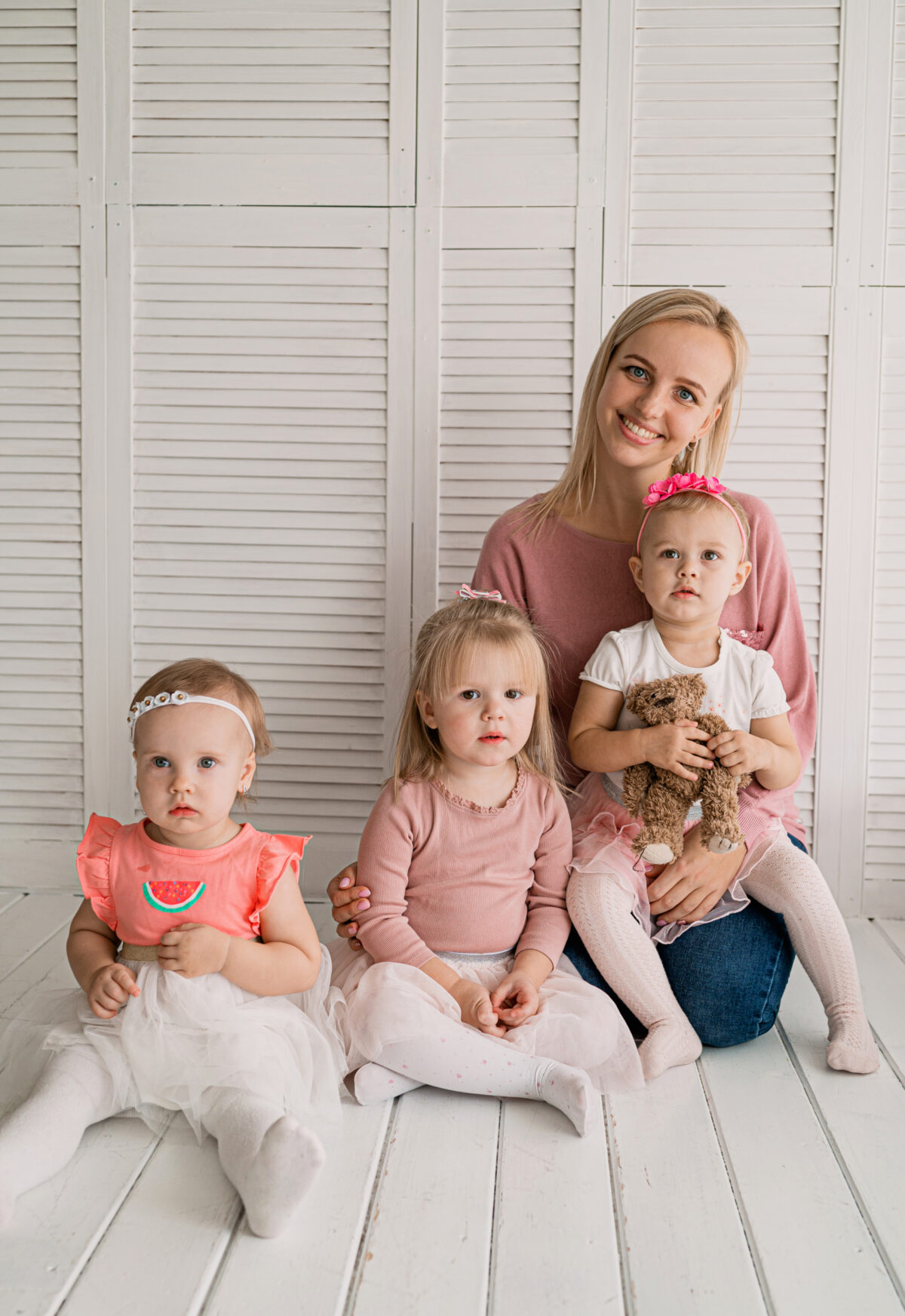 Jõulupeapael lillepärg punane