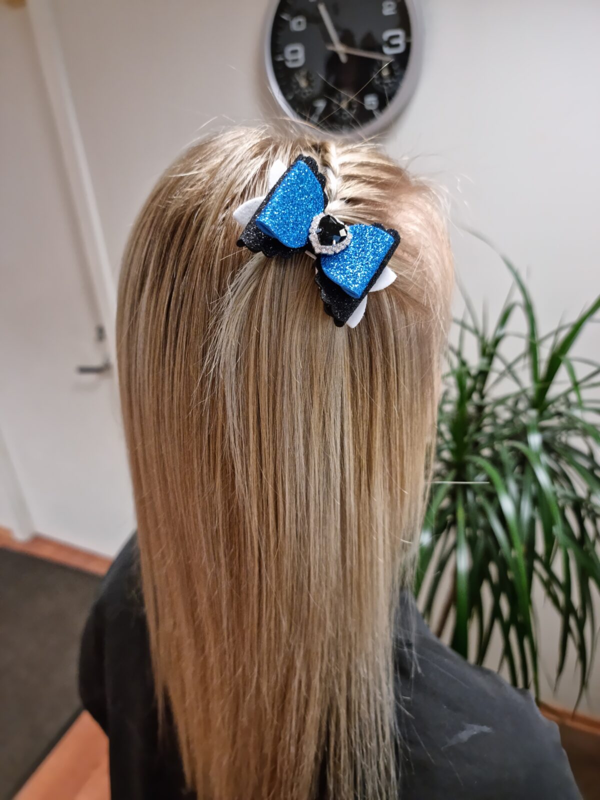 20220115_111820 Lips musta südamega