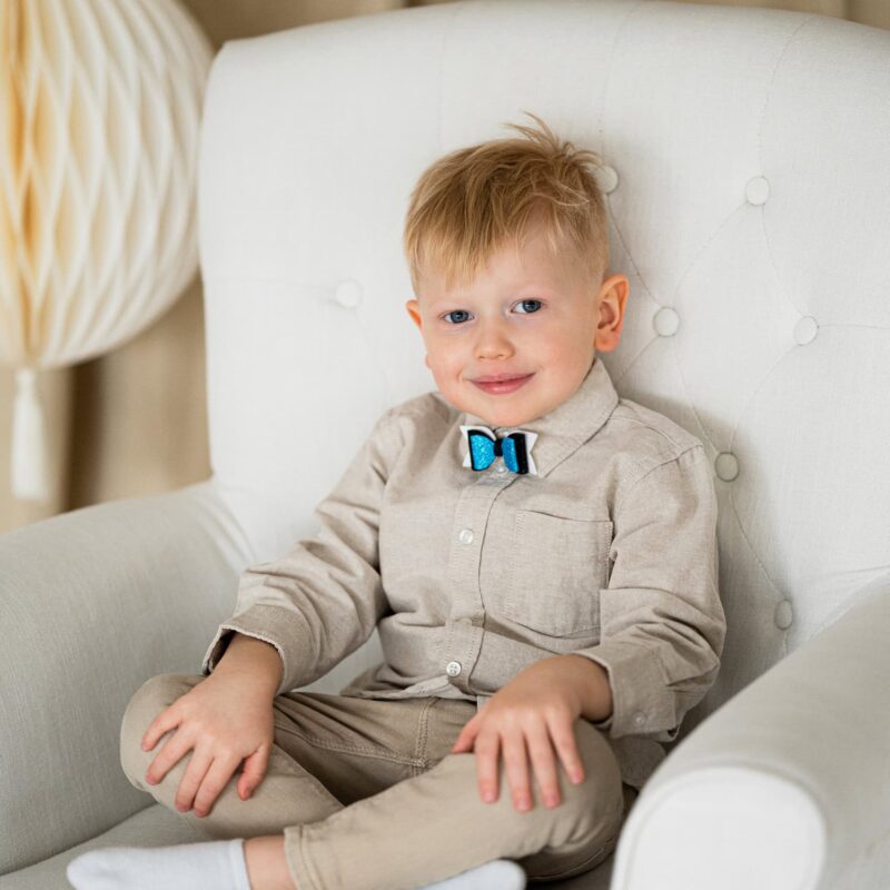 Photo157 Poiste kikilips