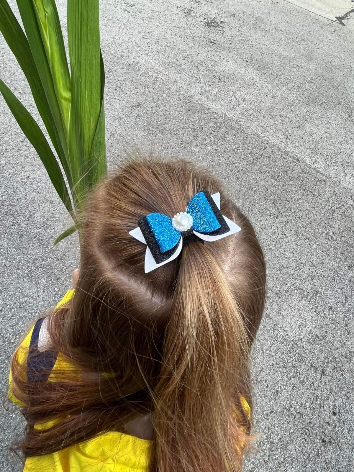 received_607809547415644 Lips valge pärliga