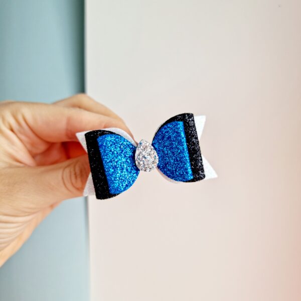 20220210_123537 Lips hõbedase piisaga