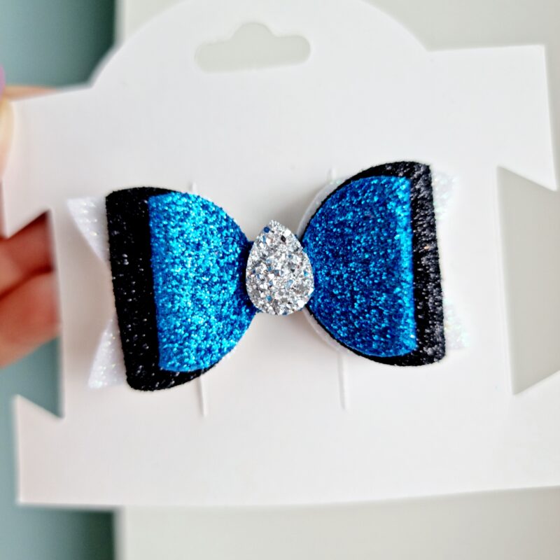 Lips hõbedase piisaga