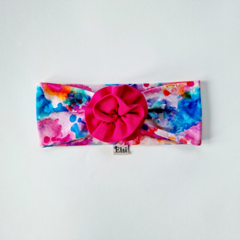 Värviline peapael fuksia lillega