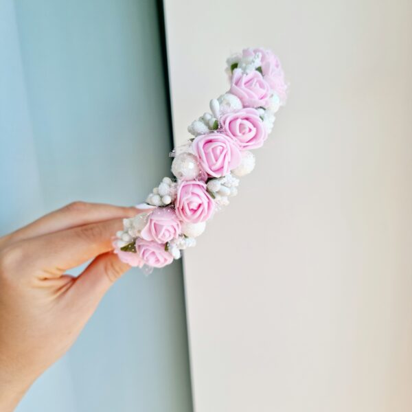 20220427_111557 (1) Roosa-valge lilledega peavõru