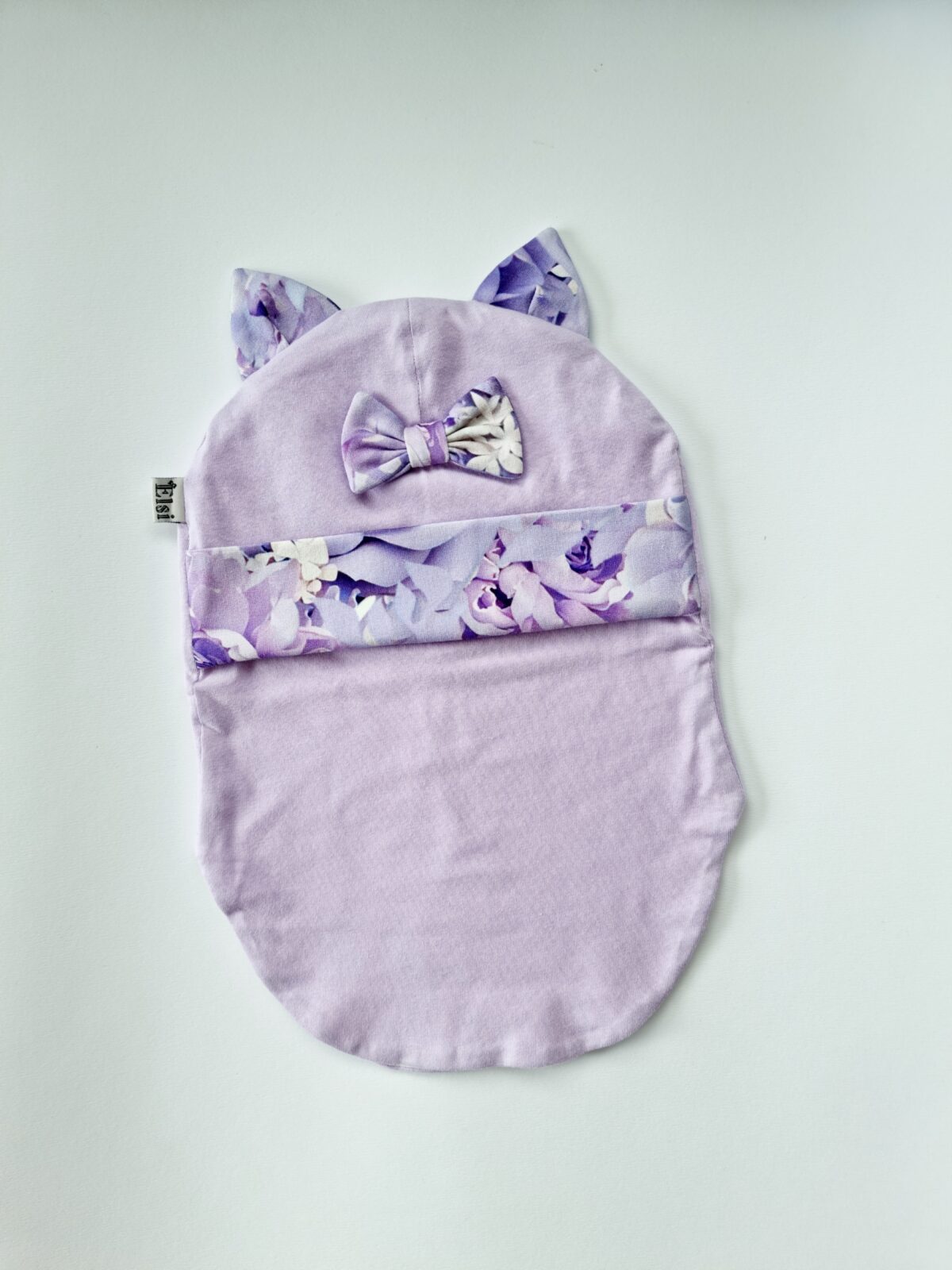 20220430_143645 Helelillad lilled