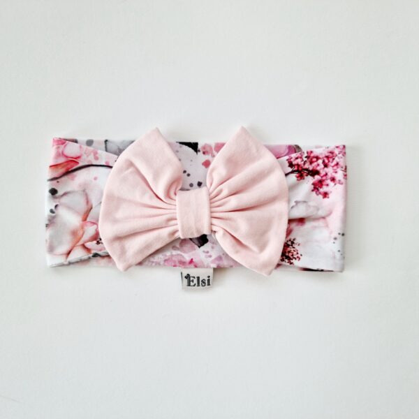 20211031_134039 Roosidega peapael roosa lipsuga