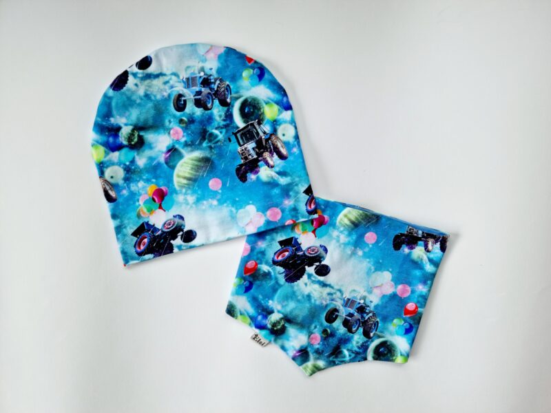 20220512_143150 Traktorid õhupallidega