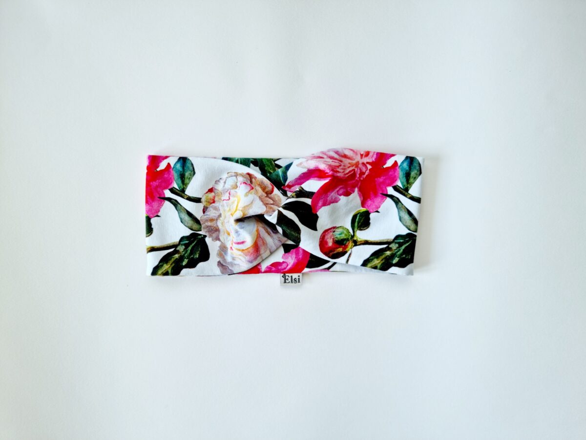 Valged ja roosad pojengid