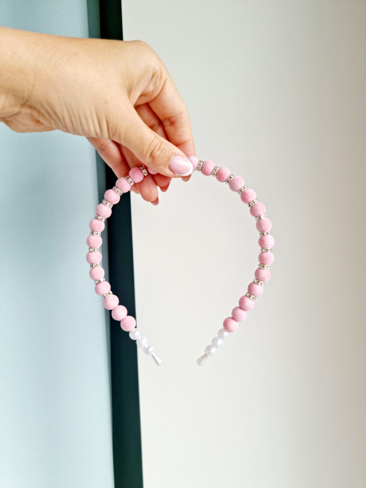 Pärlitega peavõru roosa