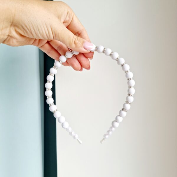 20220728_153959 Pärlitega peavõru valge