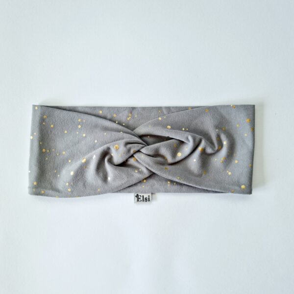 20220810_115639 Hall kuldsete täppidega