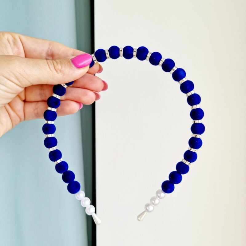 Pärlitega peavõru tumesinine