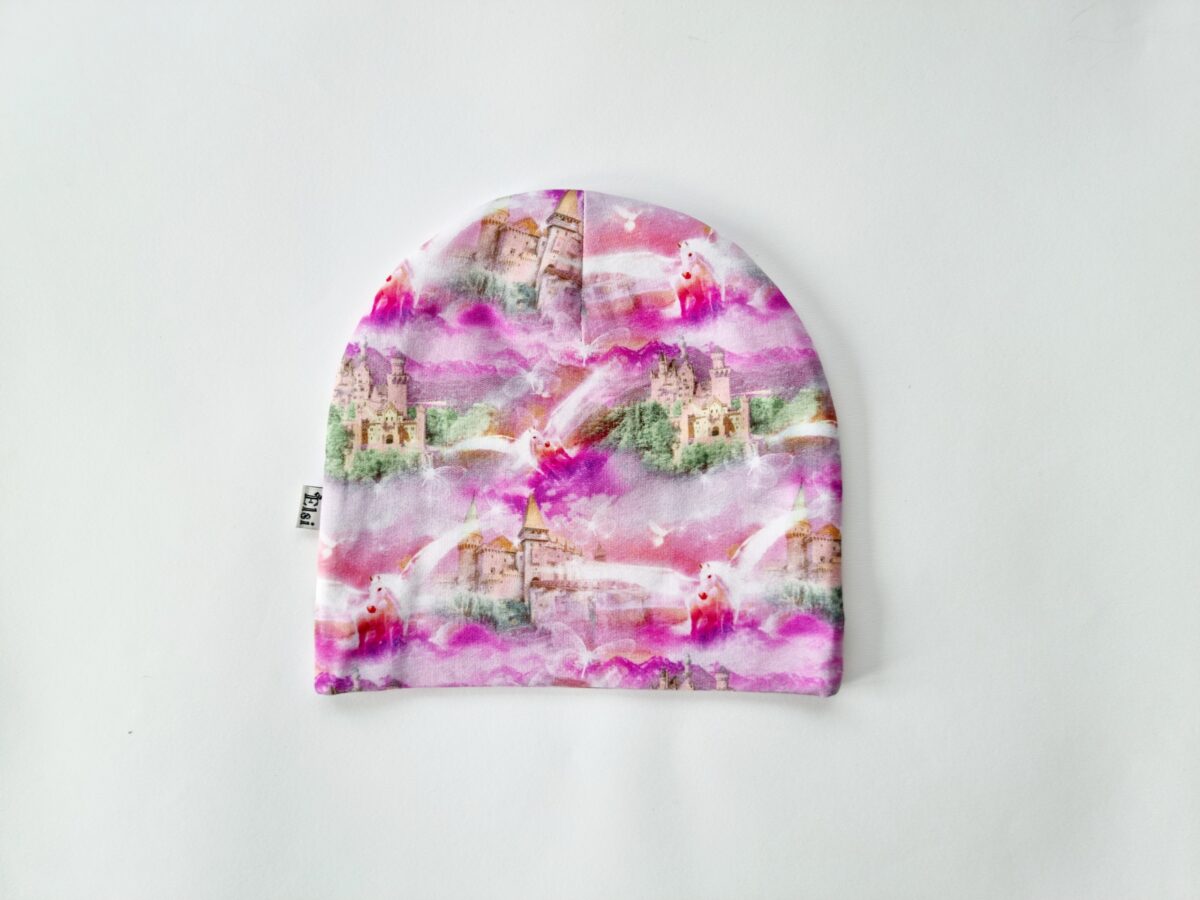 20220907_100301 Ükssarvikud ja loss