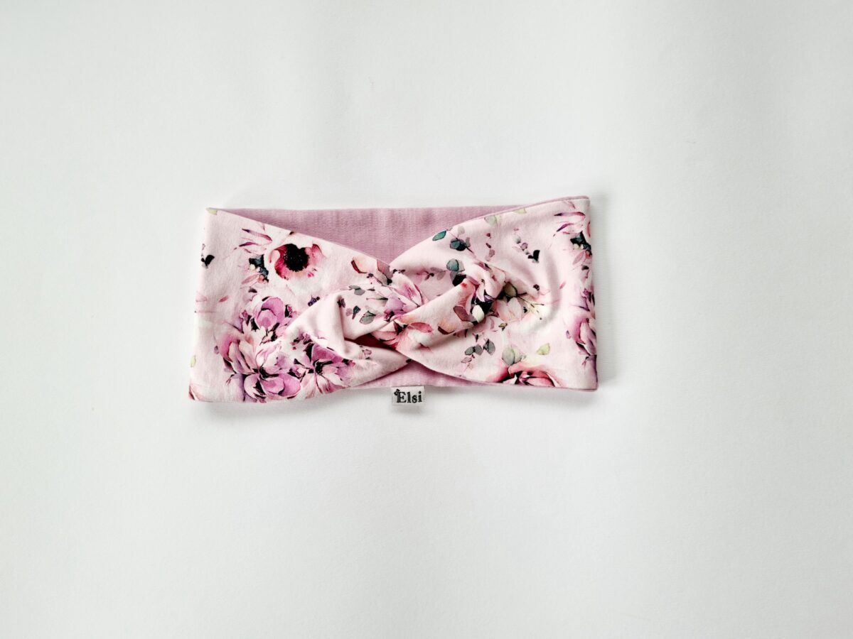 20220929_105331 Meriinopeapael roosad lilled