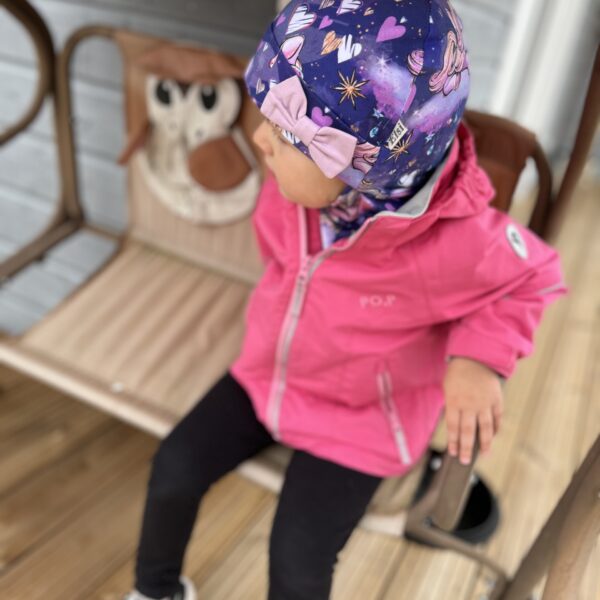 image00039 Ükssarvikud lipsuga