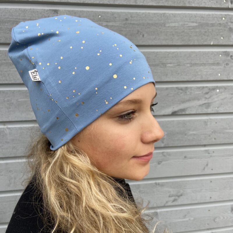 Sinisel kuldsed täpid