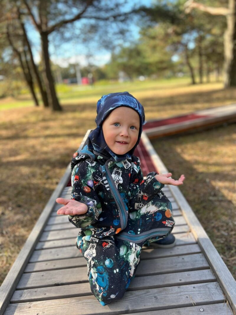 307629691_3292331857755611_7156902434322145394_n Tumesinised maalingud (fliisvoodriga)