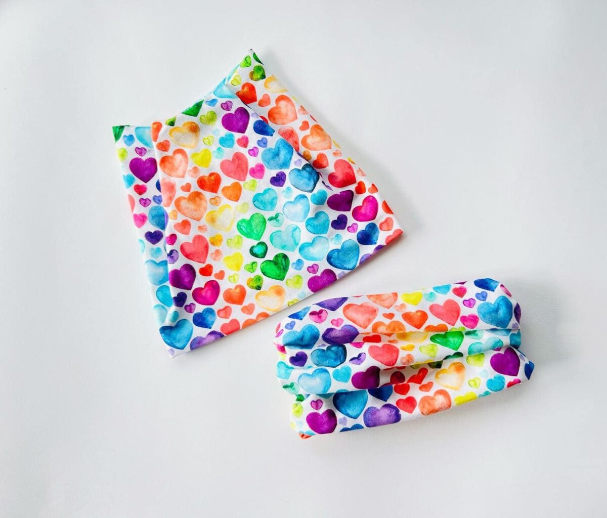 343611876_186561640940480_7143936674887814994_n Kiisumüts südametega