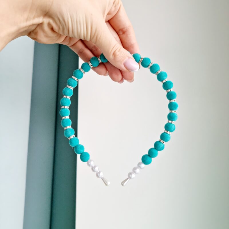 20221116_103135 Pärlitega peavõru münt