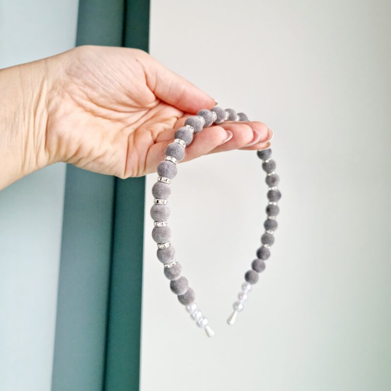 20221116_103148 Pärlitega peavõru hall