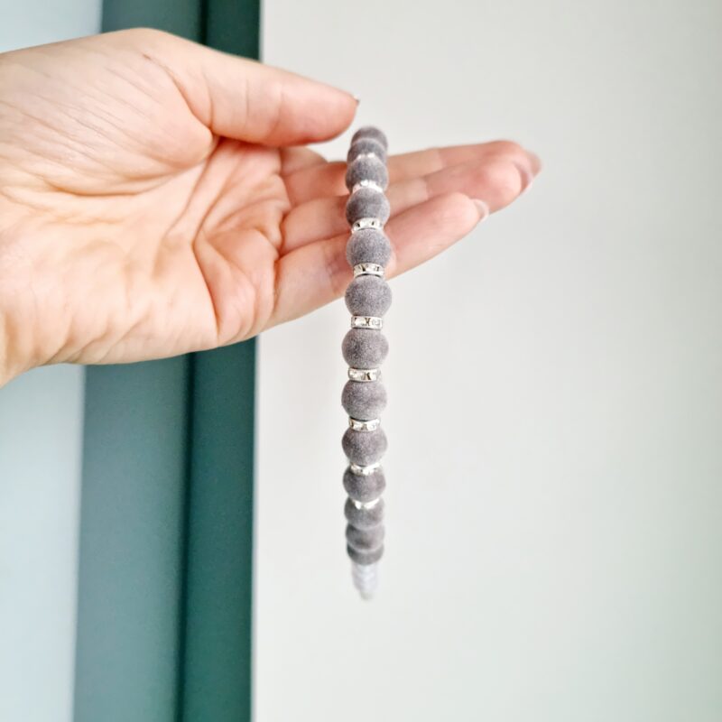 20221116_103158 Pärlitega peavõru hall