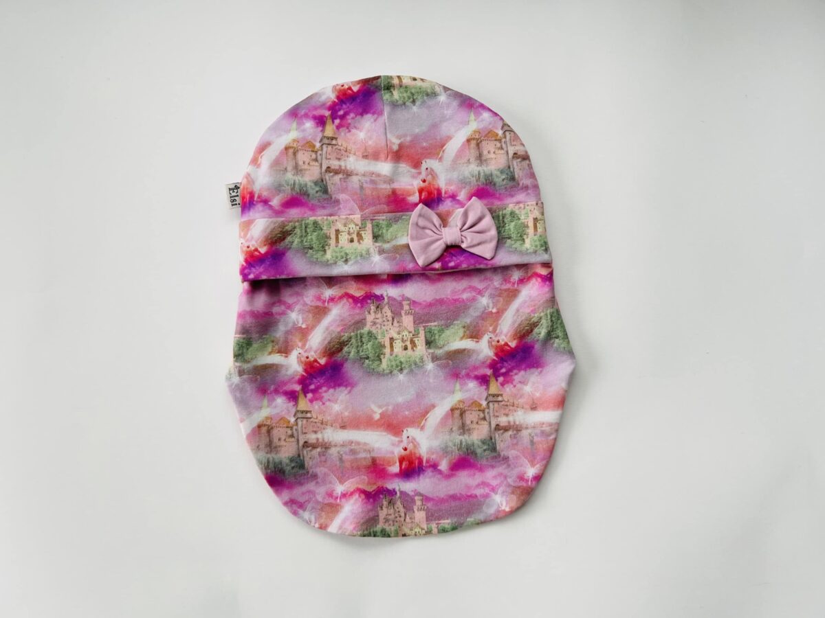 Ükssarvikud (lipsuga)