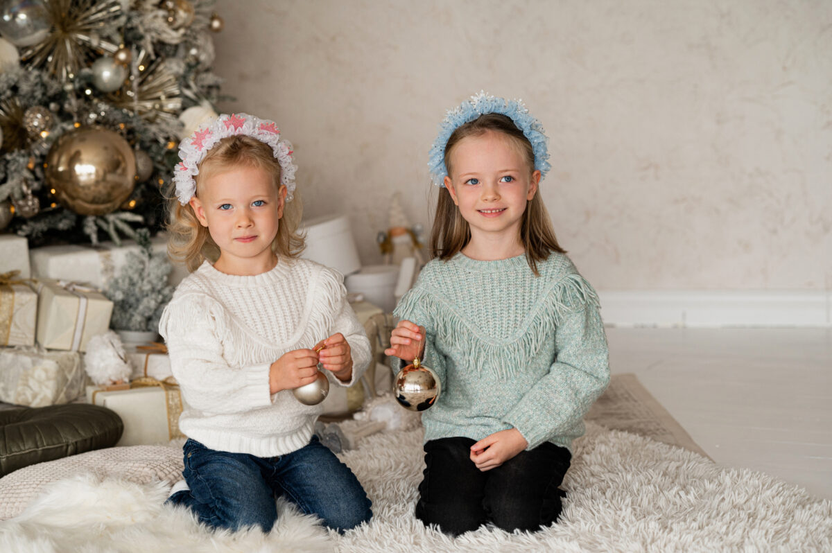 Photo86 Peavõru roosade lumehelbekestega