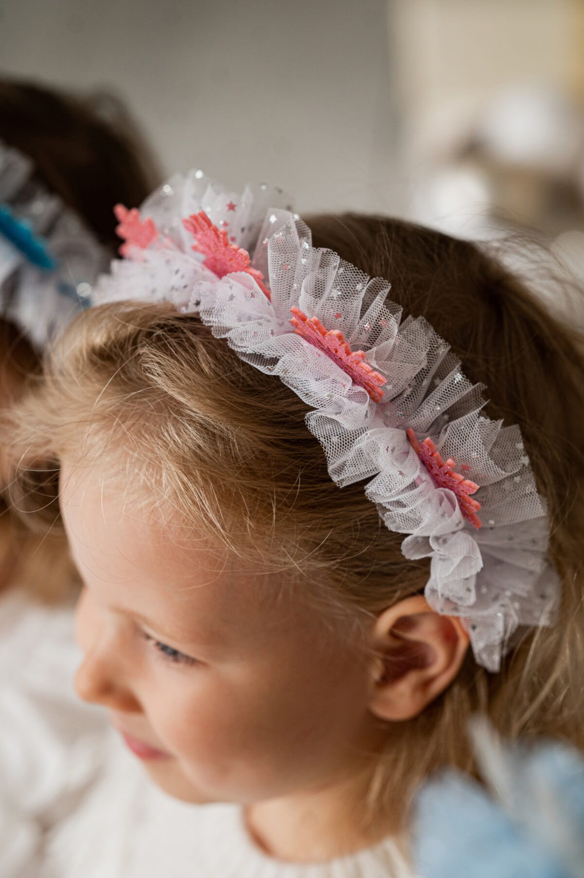 Photo92 Peavõru roosade lumehelbekestega