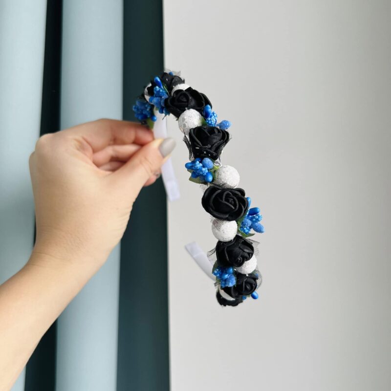 IMG_6659 Sini-must-valge lilledega peavõru