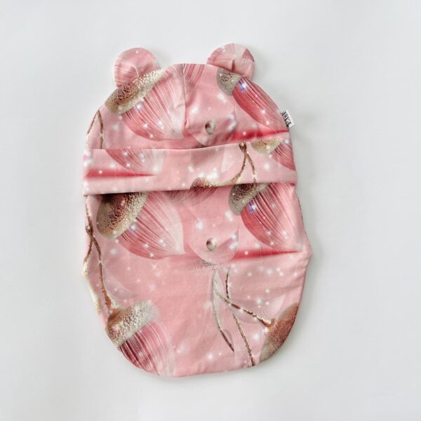 Roosad tammetõrud (kõrvadega)