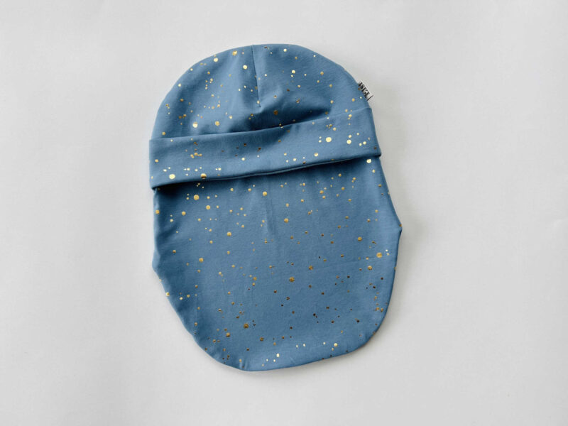 IMG_7247 Helesinisel kuldsed täpid