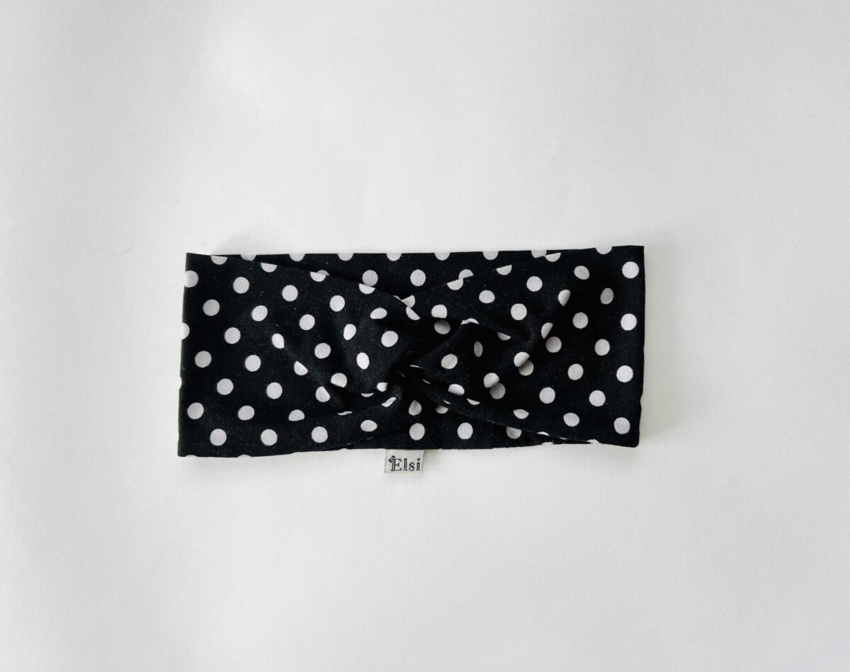 IMG_7600 Mustal valged mummud