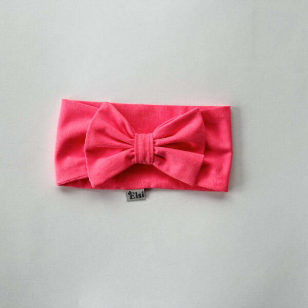 Neoonroosa peapael lipsuga