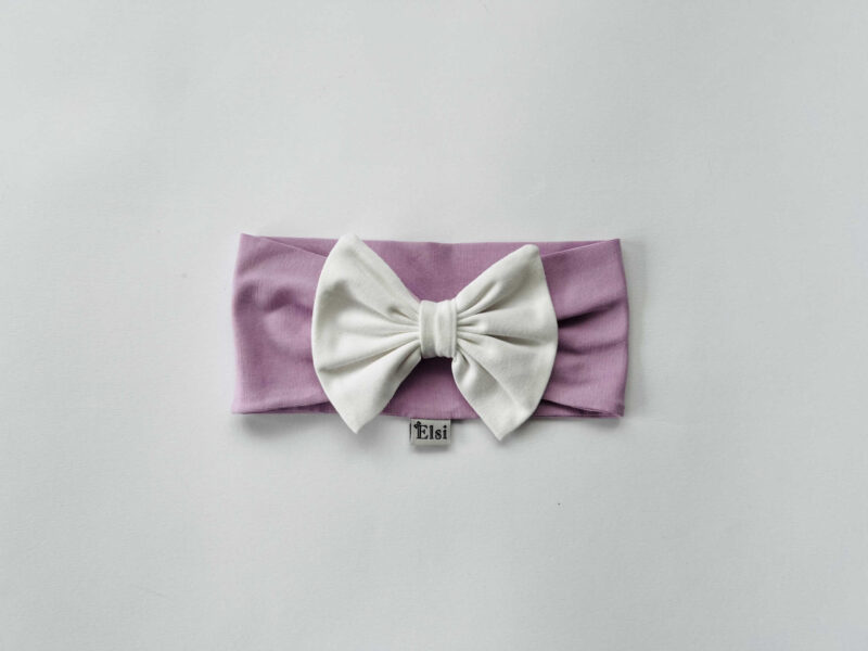 IMG_7741 Lilla peapael valge lipsuga