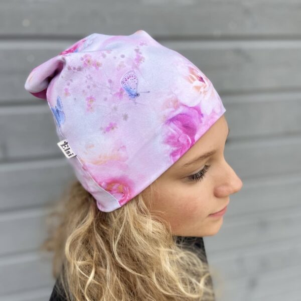 image00023-1280x1707 Liblikad ja roosid