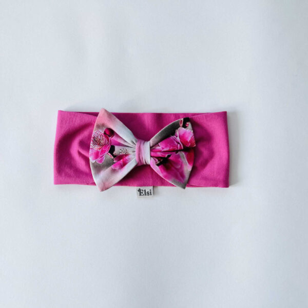 IMG_8975 Tumeroosa peapael lilledega